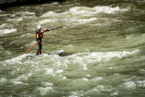 Verona Italy Sept 2020 Stand Paddleboard Sup Unda Bir Adam — Stok fotoğraf