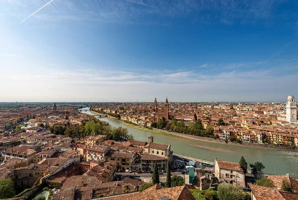 Verona Paisaje Urbano Visto Desde Colina Verano Con Río Adigio —  Fotos de Stock