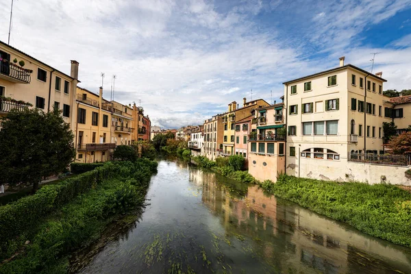 Floden Bacchiglione Padua Stadsutsikt Från Ponte Molino Kvarn Bro Veneto — Stockfoto