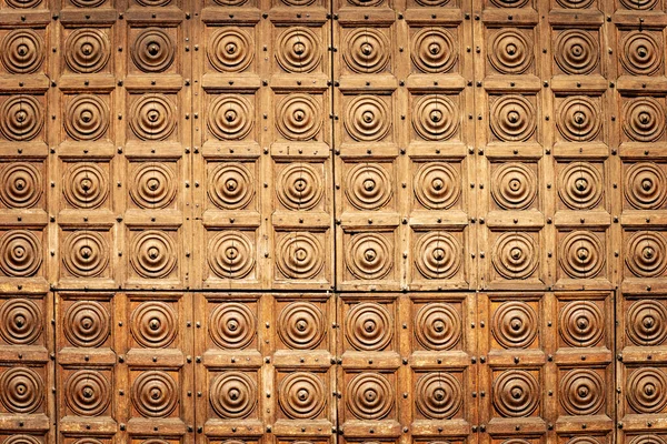 Closeup Ancient Studded Wooden Door Square Circle Shapes Full Frame — Stock Photo, Image