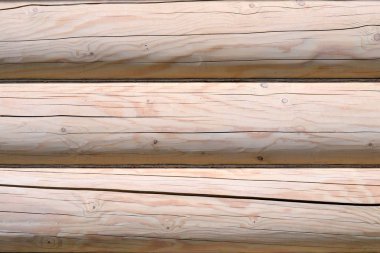 Günlüğündeki ahşap bir ev inşaatı. Ekolojik ev. Yeni teknolojileri İnşaat.