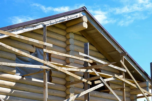 Constructie Van Een Houten Huis Gemaakt Van Logboeken Ecologische Huis — Stockfoto