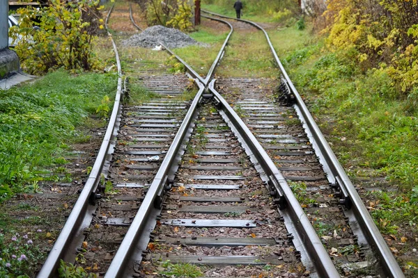 Vasúti csomópont, vasúti pályák, metsző vasúti pályák. — Stock Fotó