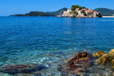 Saint Stephen'ın Adası, Karadağ 14 Eylül 2017: Sveti Stefan (St. Stefan) Adası Adriyatik Denizi, Karadağ