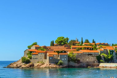 Saint Stephen'ın Adası, Karadağ 14 Eylül 2017: Sveti Stefan (St. Stefan) Adası Adriyatik Denizi, Karadağ