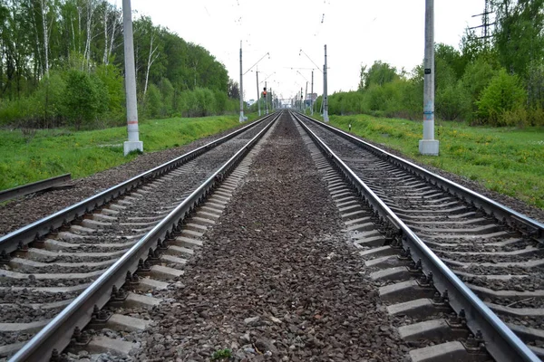 遠くに行く鉄道の道 — ストック写真