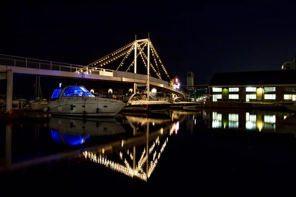 Toronto City Harbour Jacht Wieczór Nad Jeziorem — Zdjęcie stockowe