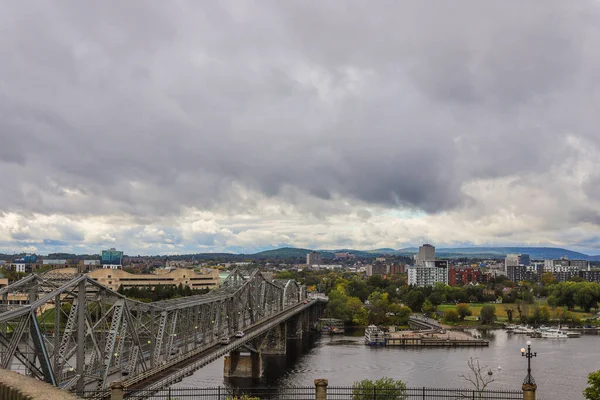 Parliament Hill Ottawa Antiga Ponte Canal Rideau Outono Céu Nublado — Fotografia de Stock