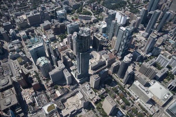 Şehir merkezinin hava manzarası. Yer imleri arkaplanı