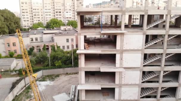 Vista Desde Dron Edificio Varios Apartamentos Gran Altura Durante Construcción — Vídeo de stock