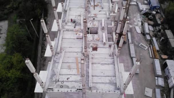 Uitzicht Vanaf Drone Van Een Multi Appartement Hoogbouw Tijdens Bouw — Stockvideo