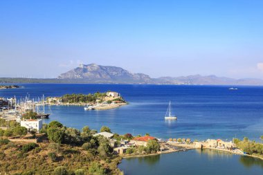 Taşlık Plajı ile göl ve liman Datça, Türkiye'nin
