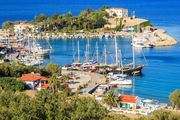 Datça liman sırasında gündüz, Muğla, Türkiye