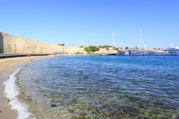 Spiaggia Akti Sachtouri Unica Spiaggia Sabbia Nella Città Rodi Isola — Foto Stock