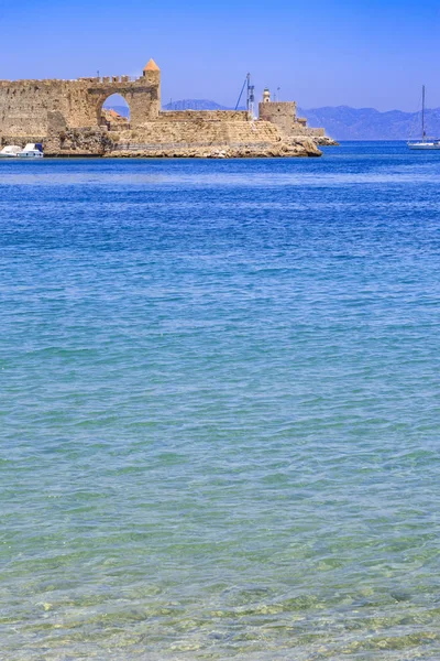 Stranden Akti Sachtouri Med Nailac Tower Vid Havet Rhodos Gamla — Stockfoto