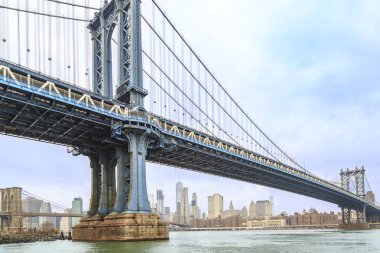 Manhattan Köprüsü kapatmak aşağı Manhattan New York, Ny, ABD Brooklyn taraftan ile 
