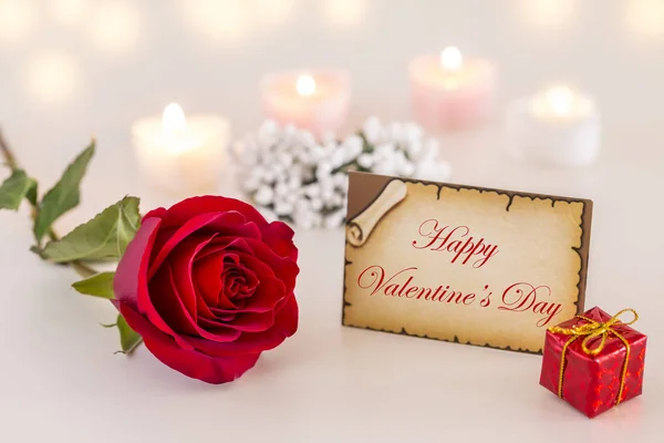 Feliz Día San Valentín Texto Tarjeta Felicitación Con Una Sola —  Fotos de Stock