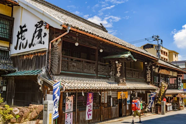 Forntida shophouse i Kagawa, Japan — Stockfoto