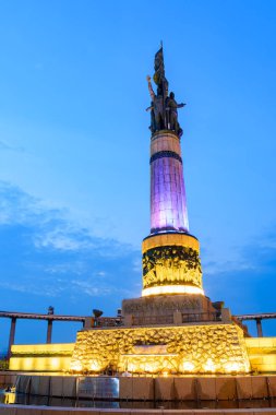 Sel kontrol anıtı, Stalin Park, Heilongjiang, Çin