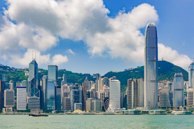 Hong Kong, Chia gökdelenli gökyüzü.