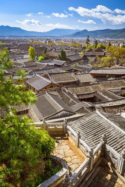 Lijiang cidade antiga paisagem urbana, Yunnan, China — Fotografia de Stock