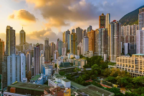 Hong Kong, Cina paesaggio urbano alba — Foto Stock
