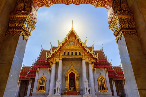 Wat Benchamabophit Dusitvanaram (Marble Temple), Bangkok, Thaila — Stock Photo, Image