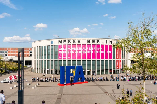 Berlín Alemania Septiembre 2018 Principal Entrada Sur Ifa Mayor Exposición Imágenes de stock libres de derechos