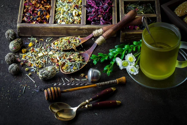 Tee Auf Dem Alten Hintergrund — Stockfoto