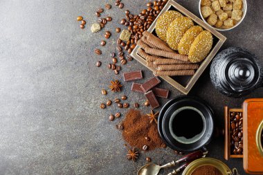 Eski arka plan üzerinde kahve siyah