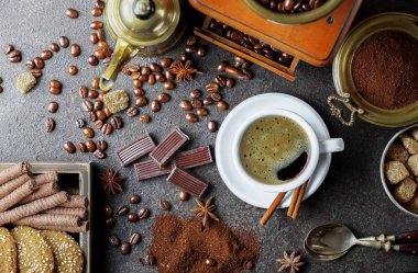 Eski arka plan üzerinde kahve siyah