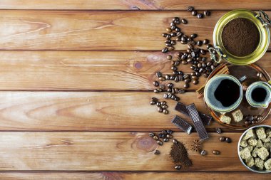 Eski arka plan üzerinde kahve siyah