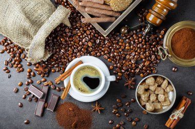 Eski arka plan üzerinde kahve siyah