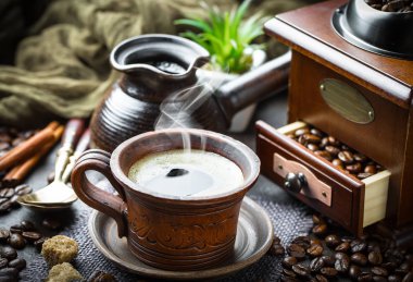 Eski arka plan üzerinde kahve siyah