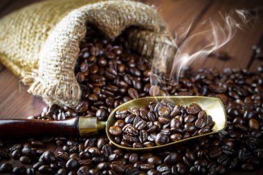 Eski arka plan üzerinde kahve siyah