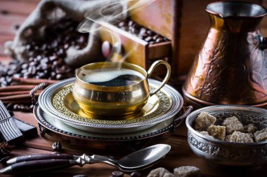 Eski arka plan üzerinde kahve siyah