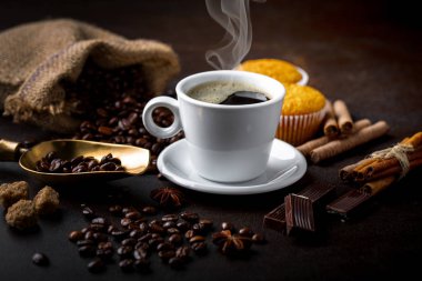 Eski arka plan üzerinde kahve siyah