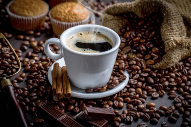 Eski arka plan üzerinde kahve siyah