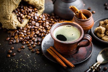 Eski arka plan üzerinde çay