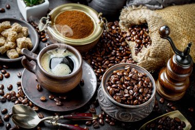 Eski arka plan üzerinde kahve siyah