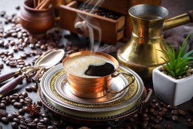 Eski arka plan üzerinde kahve siyah