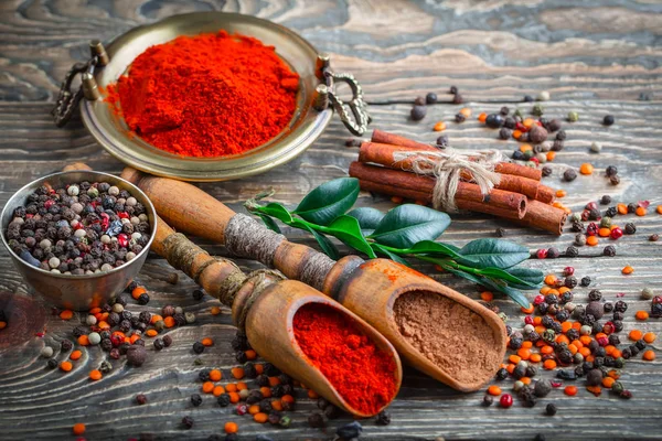 Spices and condiments for food
