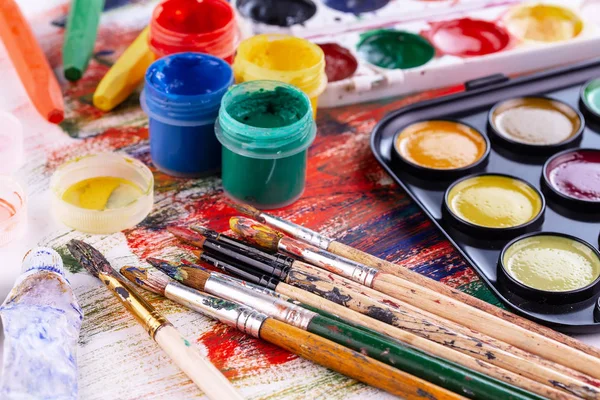 Pinceles Pinturas Para Dibujar — Foto de Stock