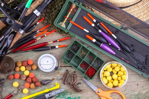 Manos Femeninas Con Artículos Para Negocio — Foto de Stock