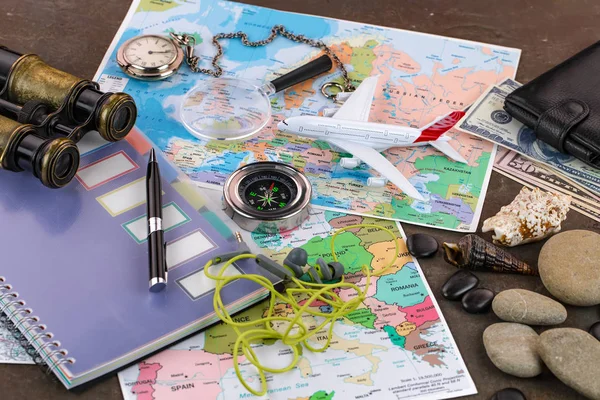 Artículos Accesorios Para Viajero Fondo Viejo Sobre Mesa — Foto de Stock