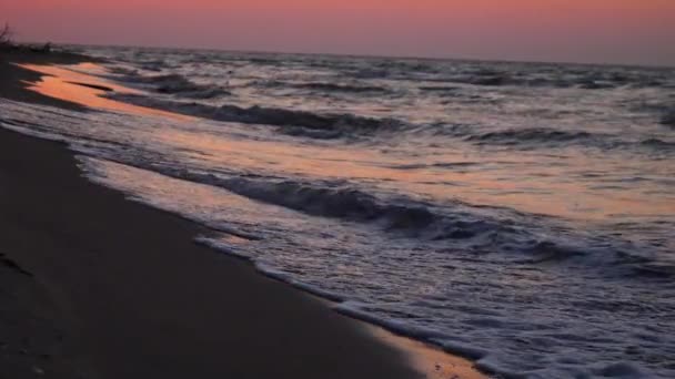 Ανατολή Του Ήλιου Πάνω Από Θάλασσα Πρωινή Παραλία — Αρχείο Βίντεο