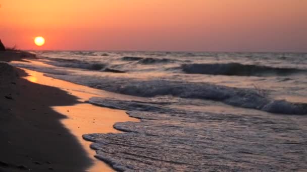 Wschód Słońca Nad Morzem Porannej Plaży — Wideo stockowe