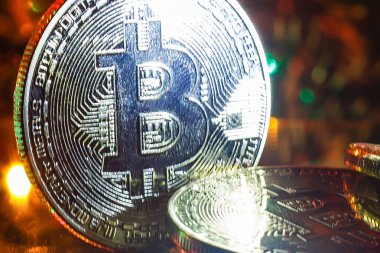 Bitcoin altın kırmızı arka plan, ışıklar