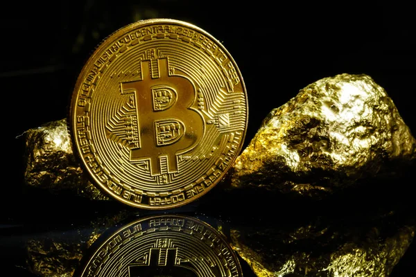 Bitcoin Oro Montículo Oro Concepto Negocio Criptomoneda Bitcoin — Foto de Stock