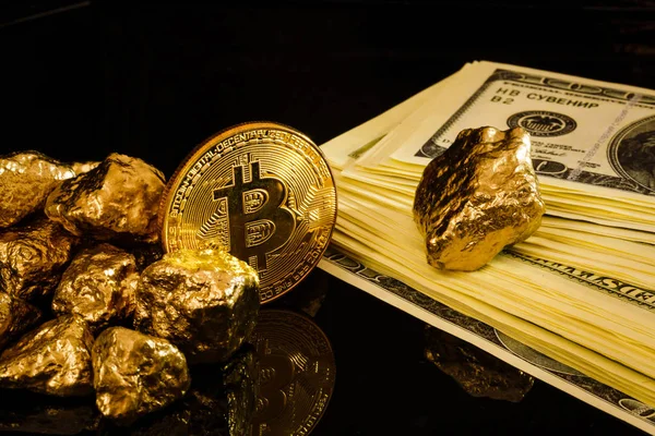 Nugget Oro Dólares Concepto Negocio Billetes Bitcoin — Foto de Stock